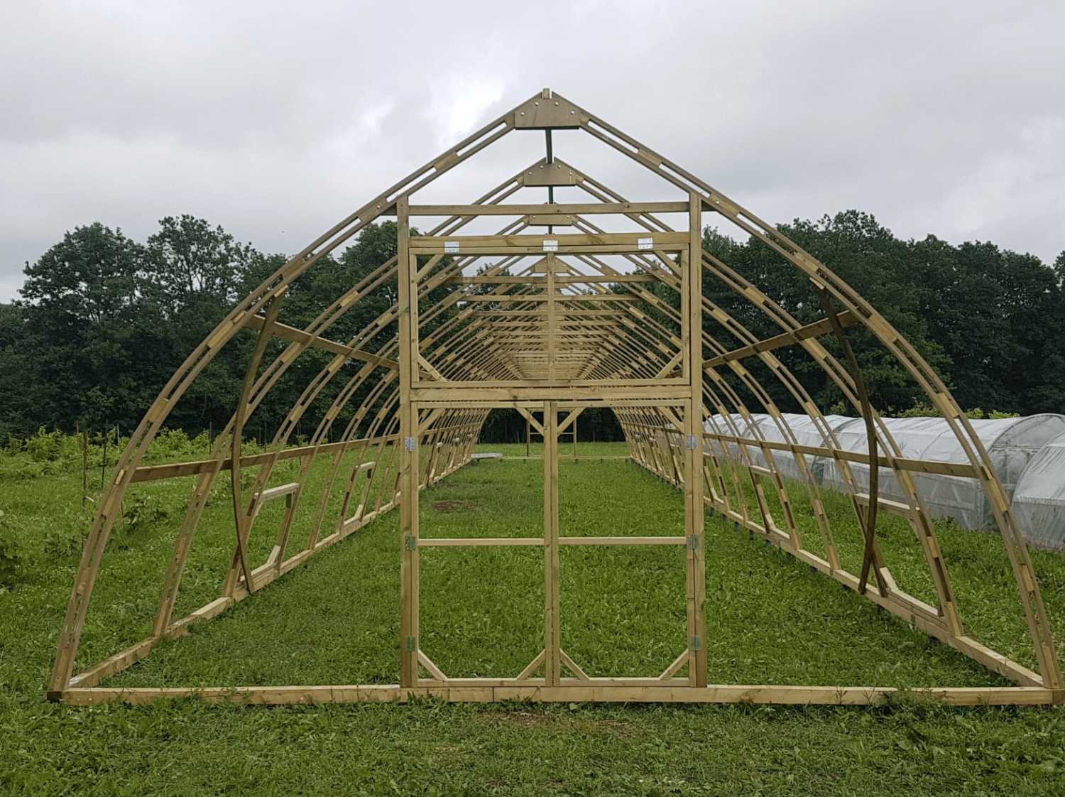 Sturdy frame of greenhouse